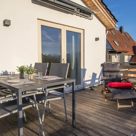 Bergblick Mit Balkon Und Garten - Familienfreundlich דירה Heringhausen