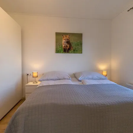 Lägenhet Bergblick Mit Balkon Und Garten - Familienfreundlich *
