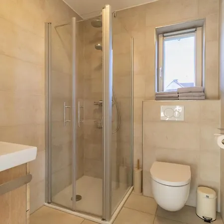 Bergblick Mit Balkon Und Garten - Familienfreundlich דירה Heringhausen