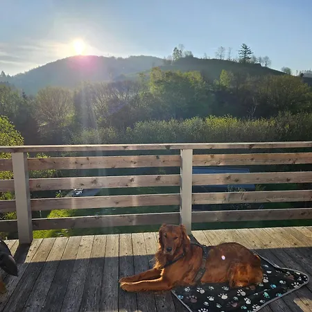 Bergblick Mit Balkon Und Garten - Familienfreundlich דירה *